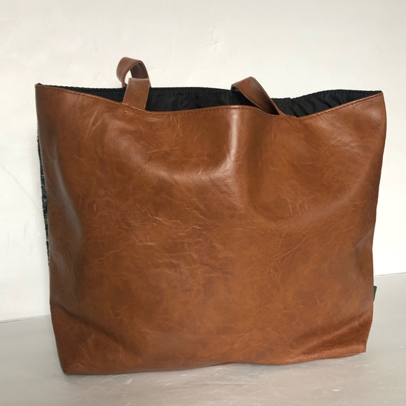 Thomas kinkade shoulder Vegan leather Tote bag - Picture 2 of 8